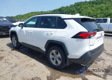 2024 Toyota Rav4 Xle/Woodland Edition z USA, uszkodzony, nr VIN 2T3RWRFV9RW204740